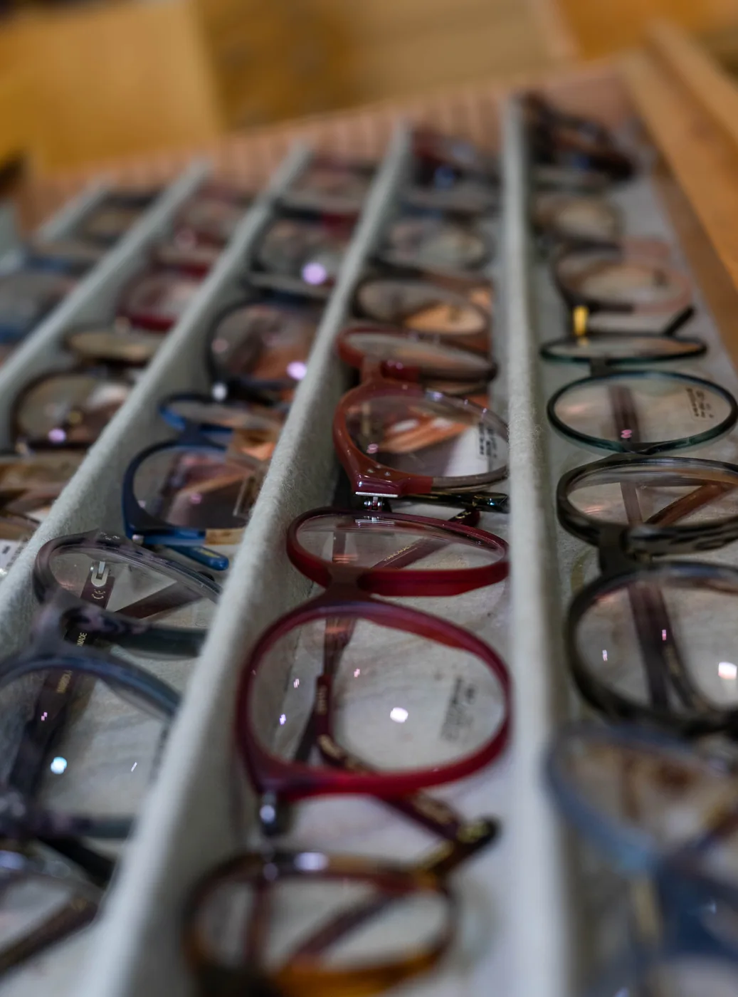Auswahl an Brillenfassungen bei Klann der Augenoptiker in Bremen
