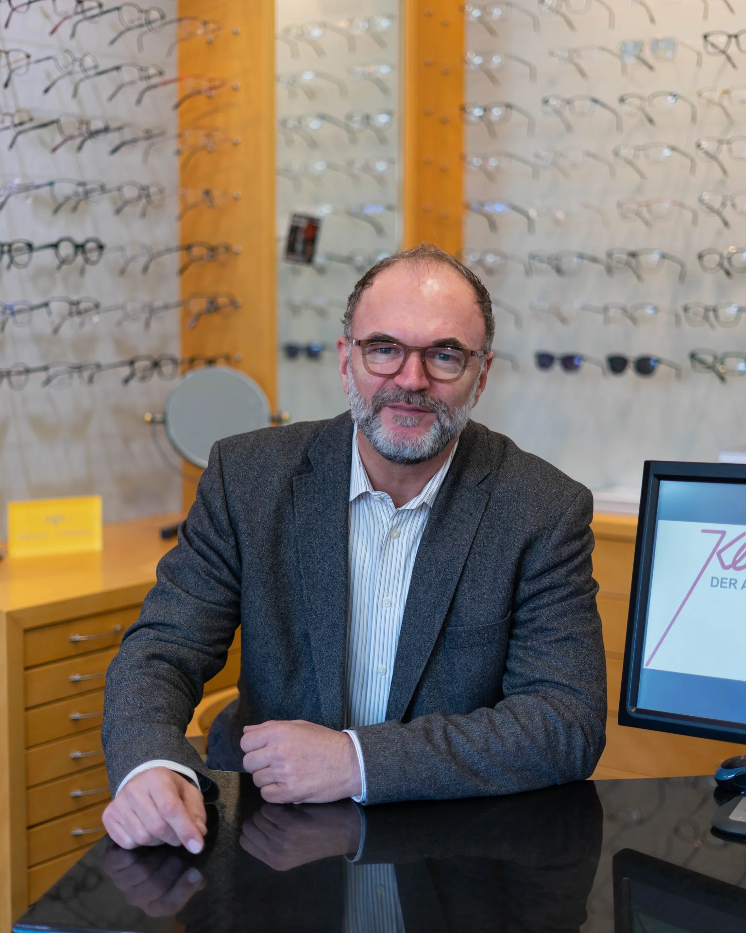 Augenoptikermeister Stefan Kaiser, Inhaber von Klann der Augenoptiker in Bremen